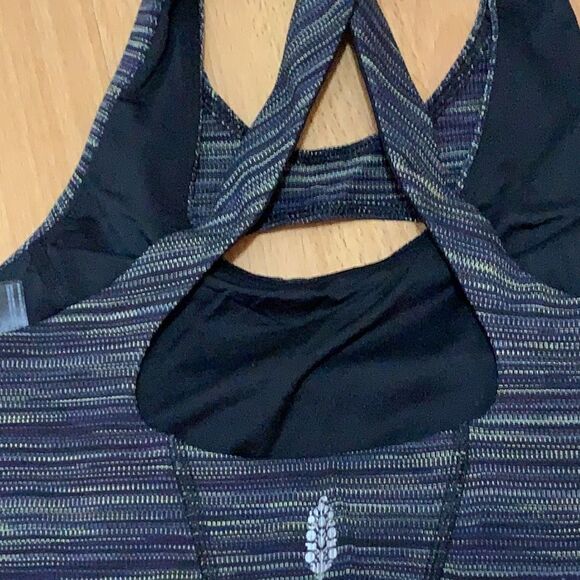 FREE PEOPLE MOVEMENT Strut bra - Picture 10 of 11